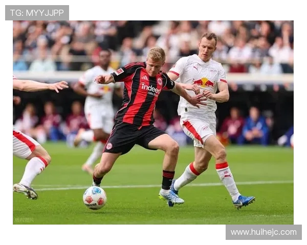 德媒报道拜仁与莱比锡比赛上半场结束前看台突发紧急医疗事件