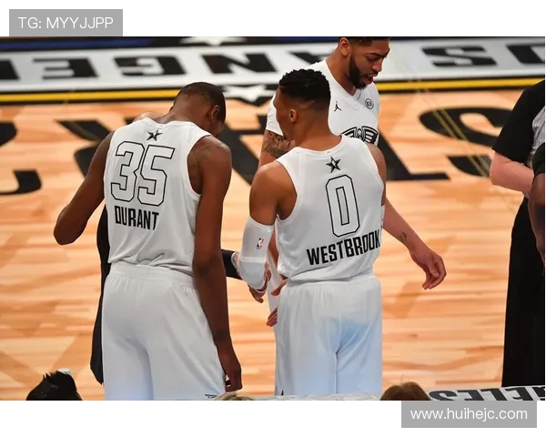 2018NBA中国赛上海站门票开售,球迷排队抢购现场火爆 2018NBA中国赛上海站门票开售,球迷排队抢购现场火爆